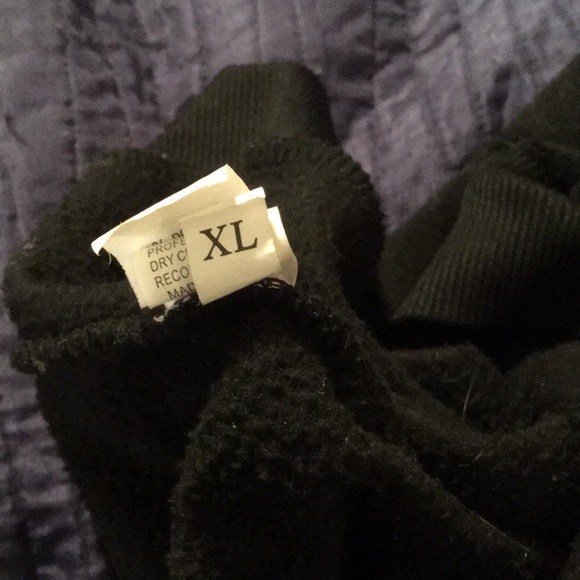 Men's Black Performance Jacket - Picture 12 of 12